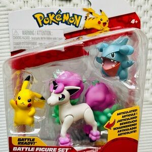 Pokemon Battle Figure Set - Pikachu, Galarian Ponyta, Gible